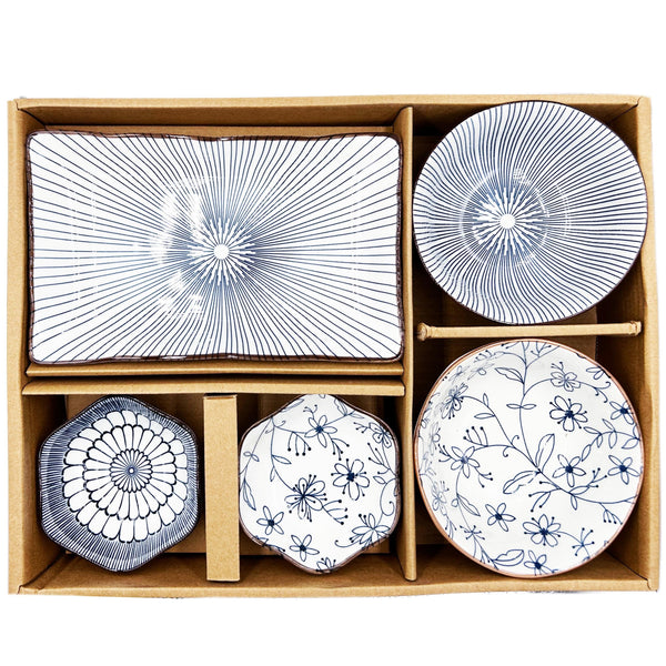 Blue and white porcelain Japanese style tableware bowl and dish set